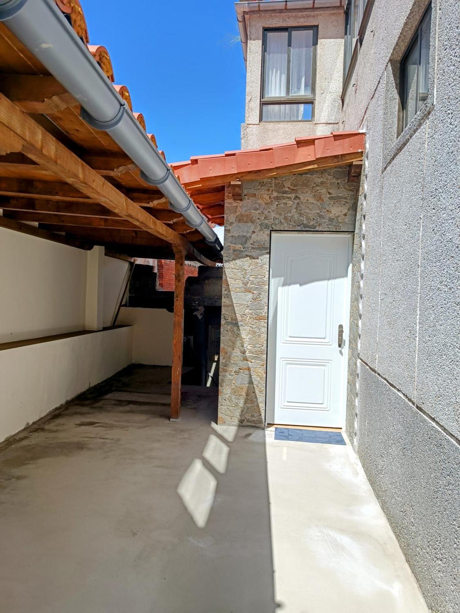 Apartment Calas