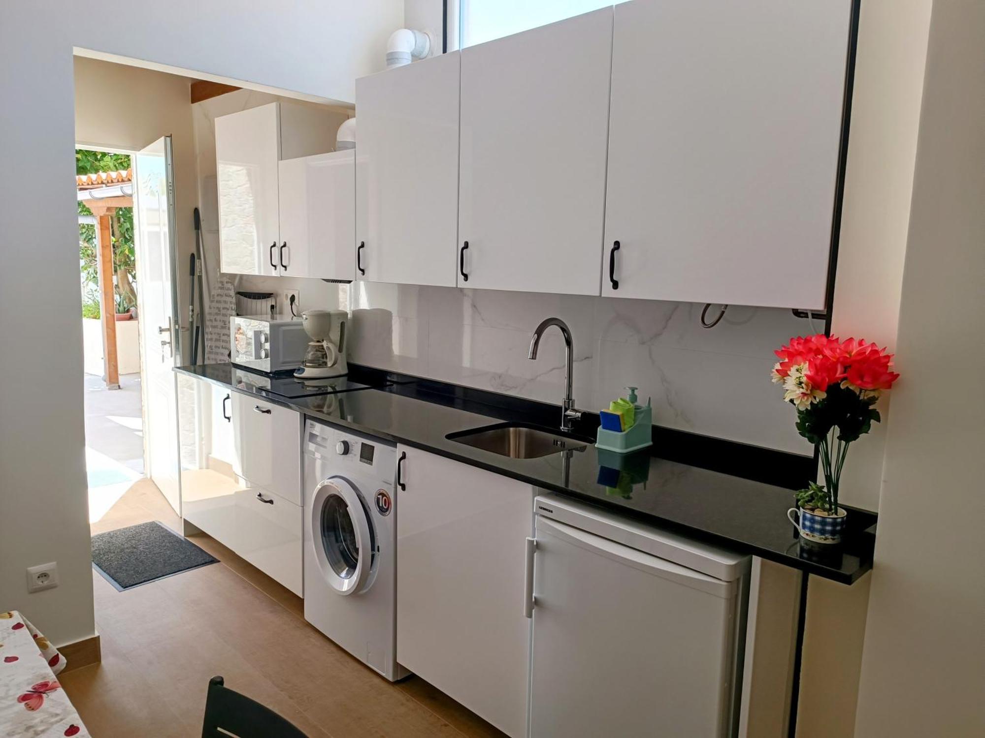 Apartment Calas *